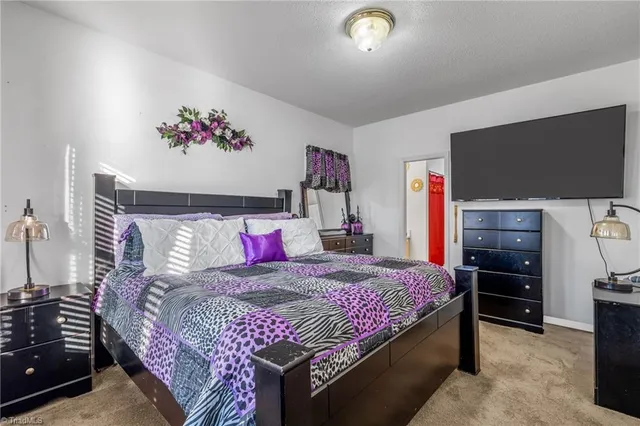 $249,900 | 615 Old Heritage Trail, Greensboro, NC 27401