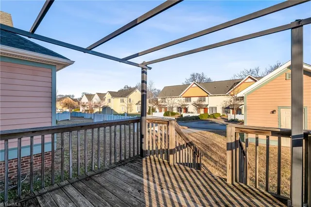 $249,900 | 615 Old Heritage Trail, Greensboro, NC 27401