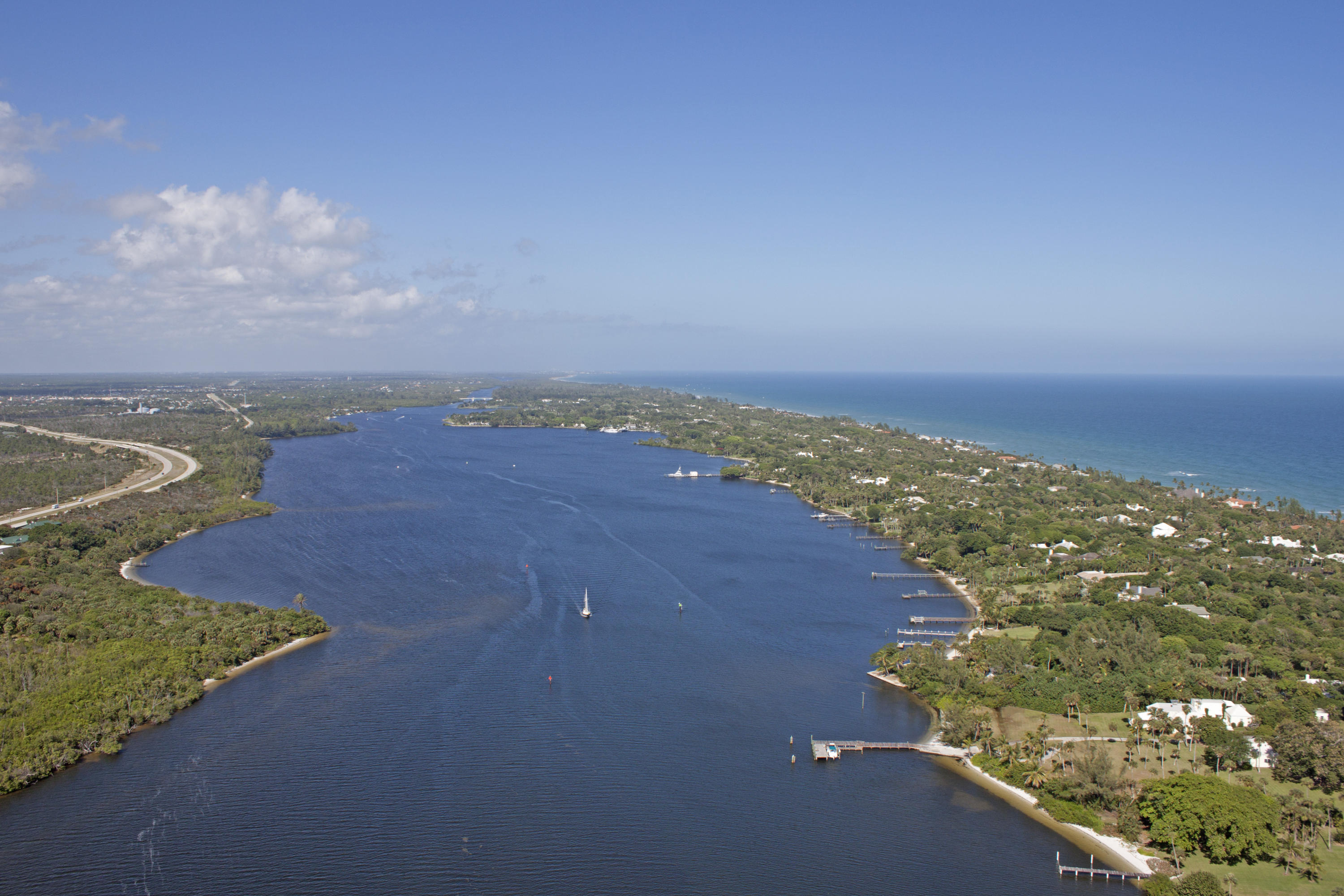 2016 20th Court, Unit 63D Jupiter, FL 33477 - Photo 22 of 31 IMG_1348