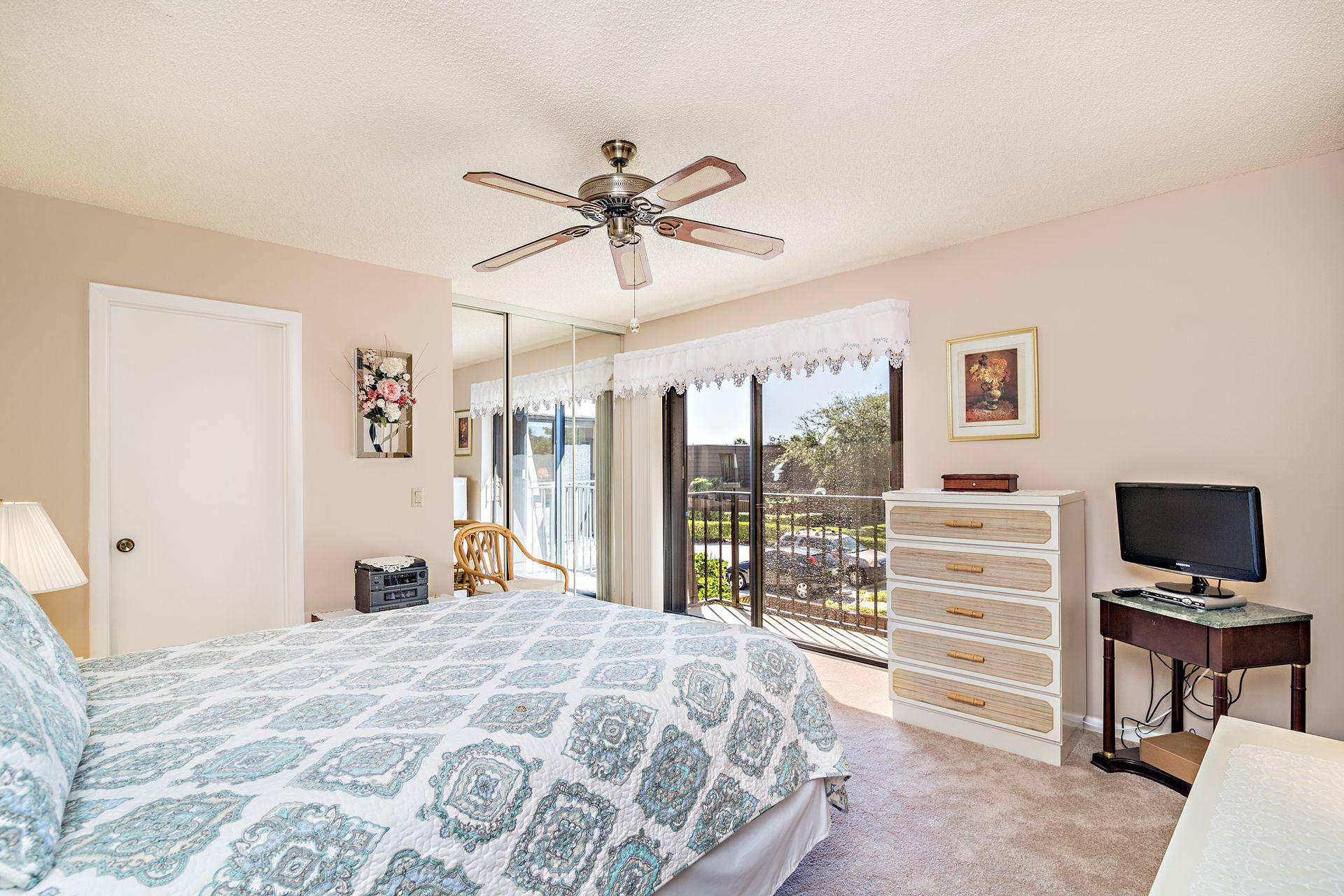 2016 20th Court, Unit 63D Jupiter, FL 33477 - Photo 7 of 31 7