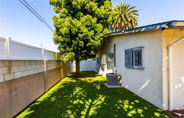 $1,195,000 | 7901 Rhine Drive, Huntington Beach, CA 92647