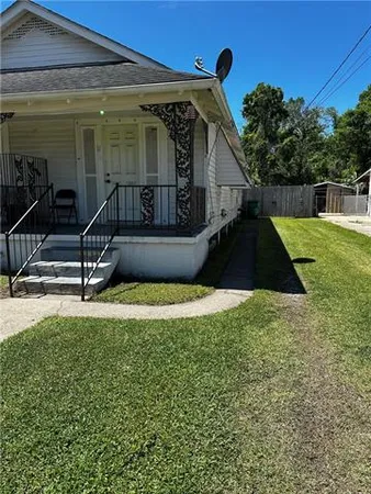 $1,100 | 1136 Oak Avenue, Bridge City, LA 70094