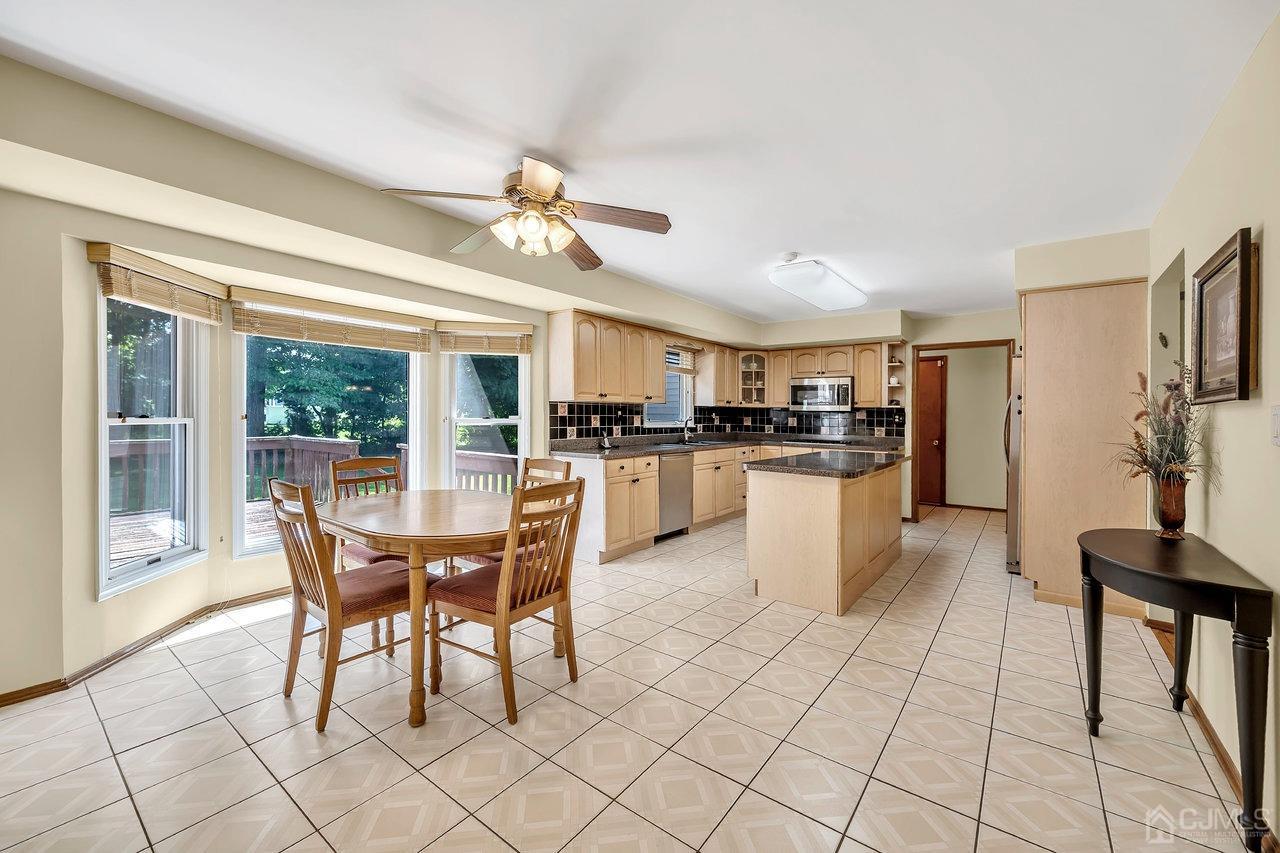 22 Cook Road East Brunswick, NJ 08816 - Photo 16 of 41 Gallery Image 16