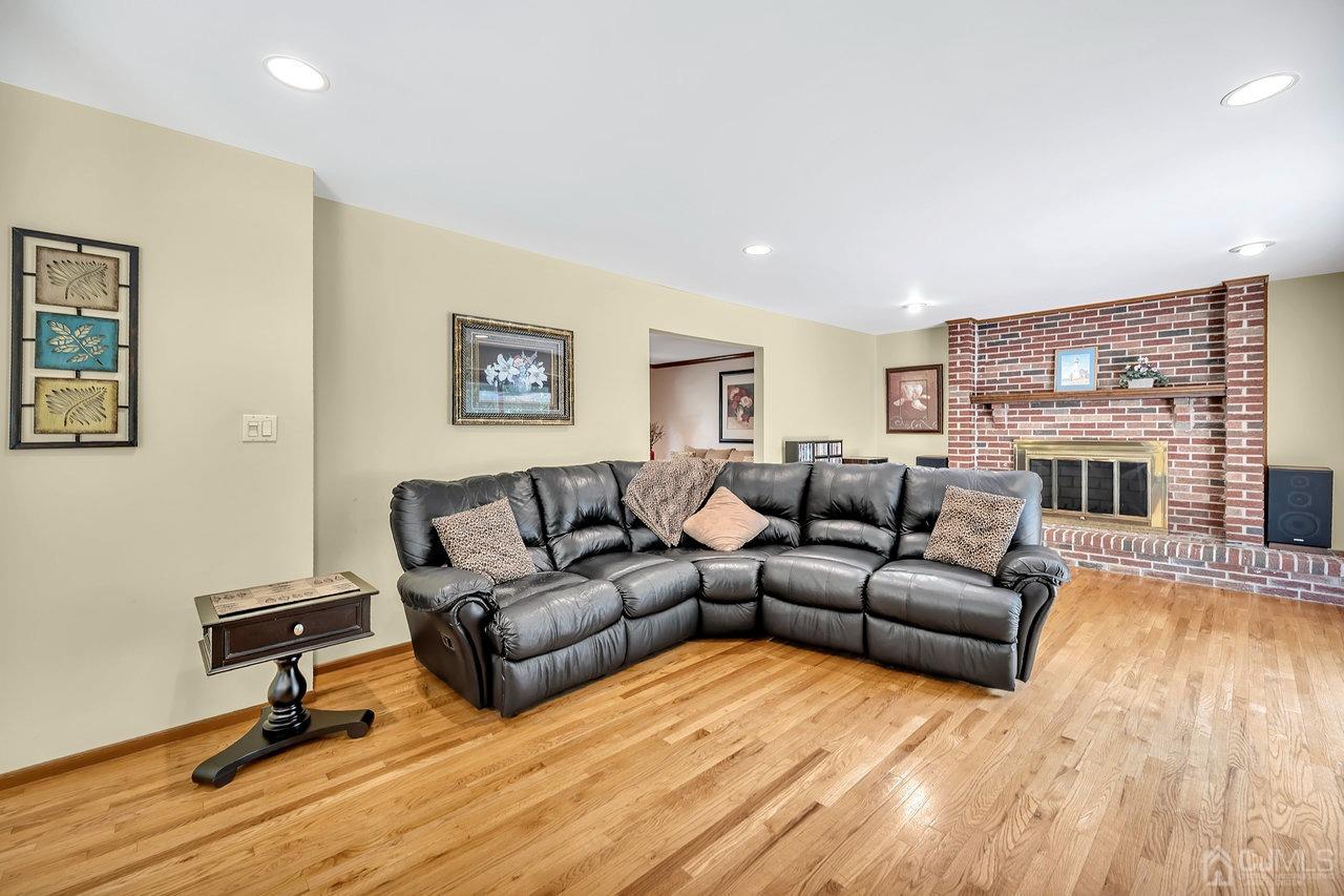 22 Cook Road East Brunswick, NJ 08816 - Photo 19 of 41 Gallery Image 19
