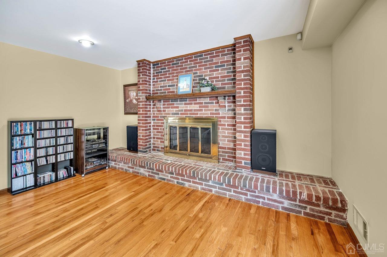 22 Cook Road East Brunswick, NJ 08816 - Photo 20 of 41 Gallery Image 20