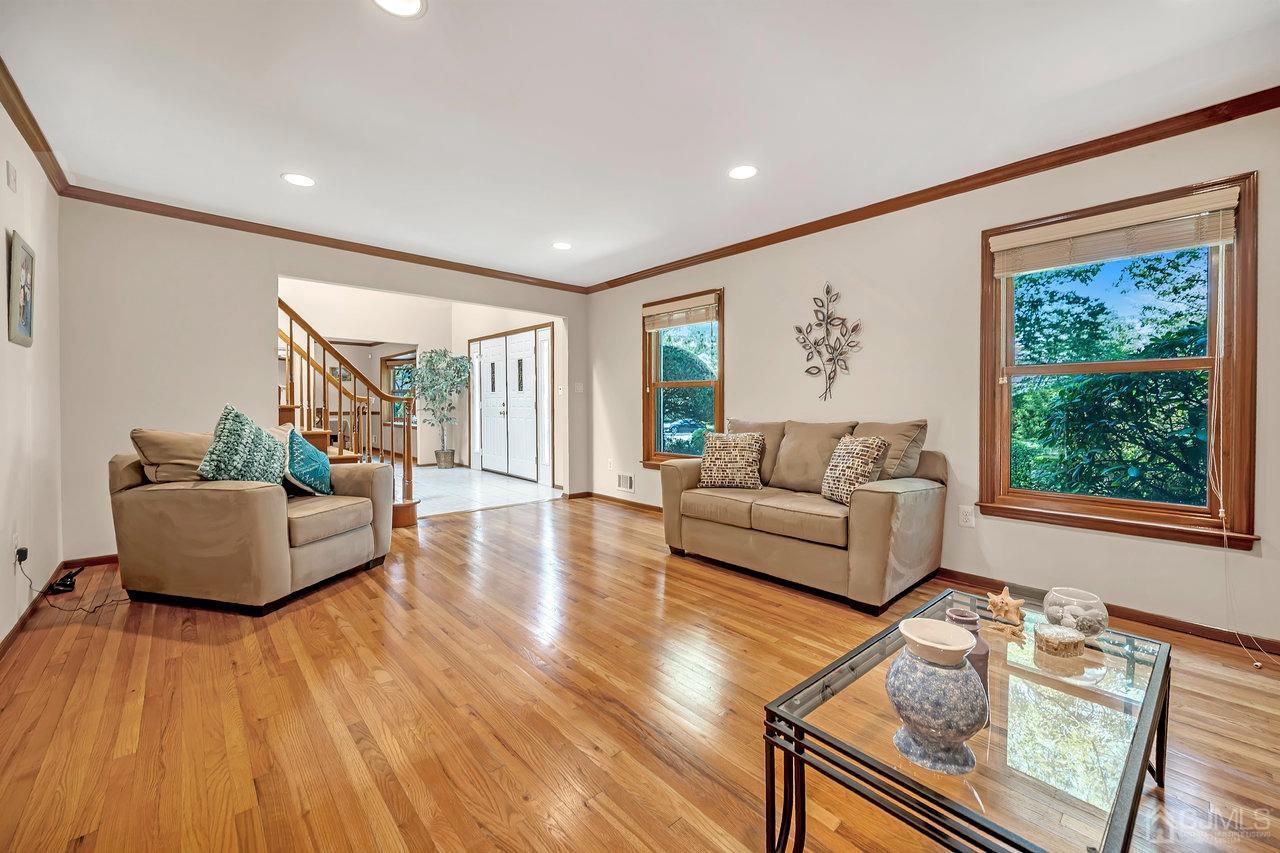 22 Cook Road East Brunswick, NJ 08816 - Photo 9 of 41 Gallery Image 9