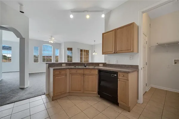$1,875 | 817 Terrace Ridge Circle, Unit 817, Davenport, FL 33896