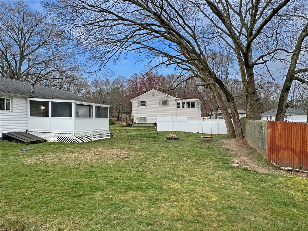 10 Longfellow Drive Coventry, RI 02816 - Photo 4 of 18