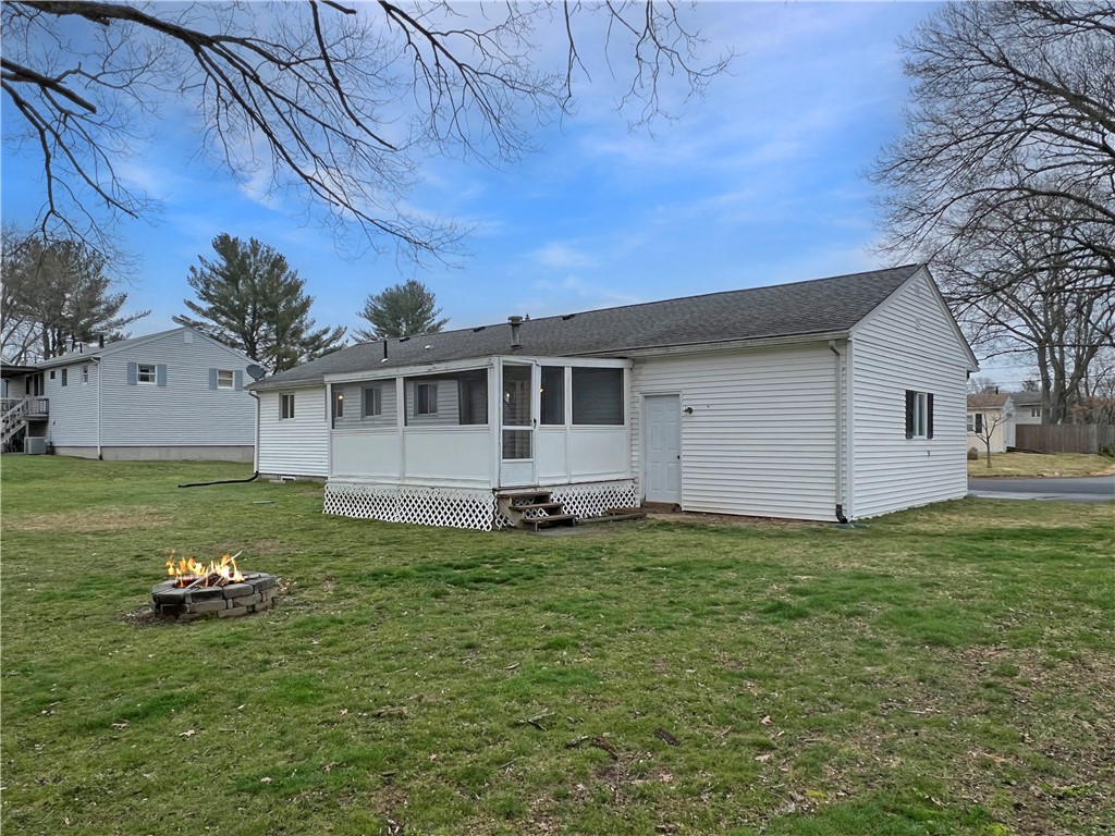 10 Longfellow Drive Coventry, RI 02816 - Photo 5 of 18