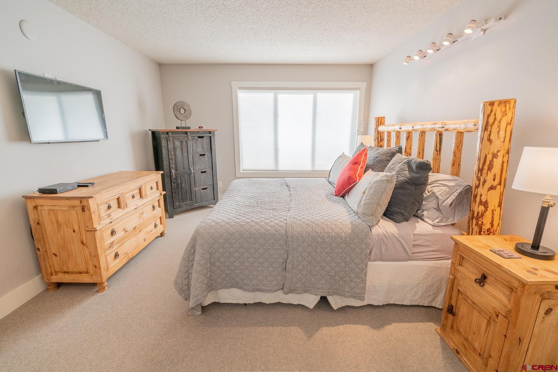 25 Emmons Road, Unit 13 Crested Butte, CO 81225 - Photo 17 of 31 Gallery Image 17
