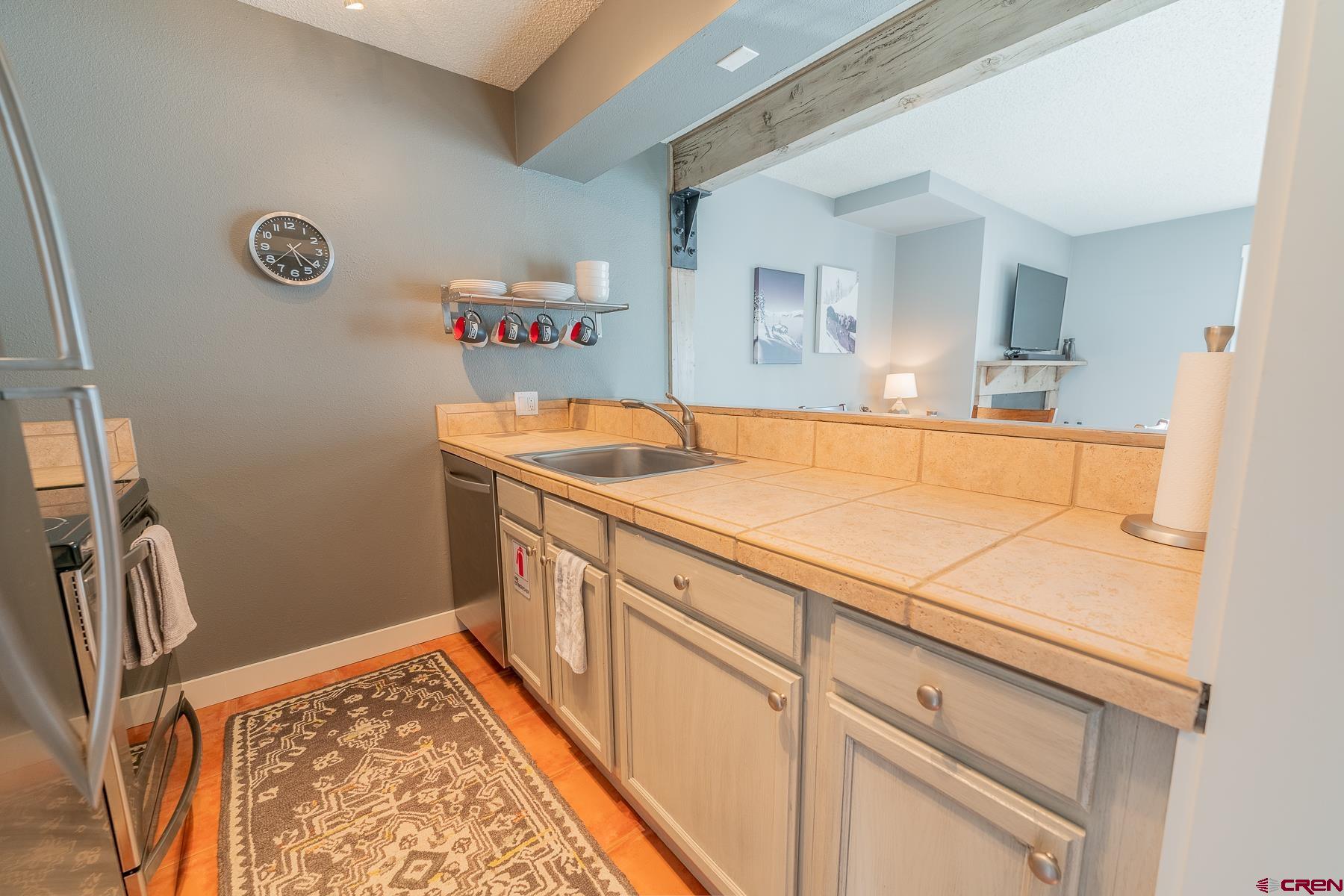 25 Emmons Road, Unit 13 Crested Butte, CO 81225 - Photo 6 of 31 Gallery Image 6