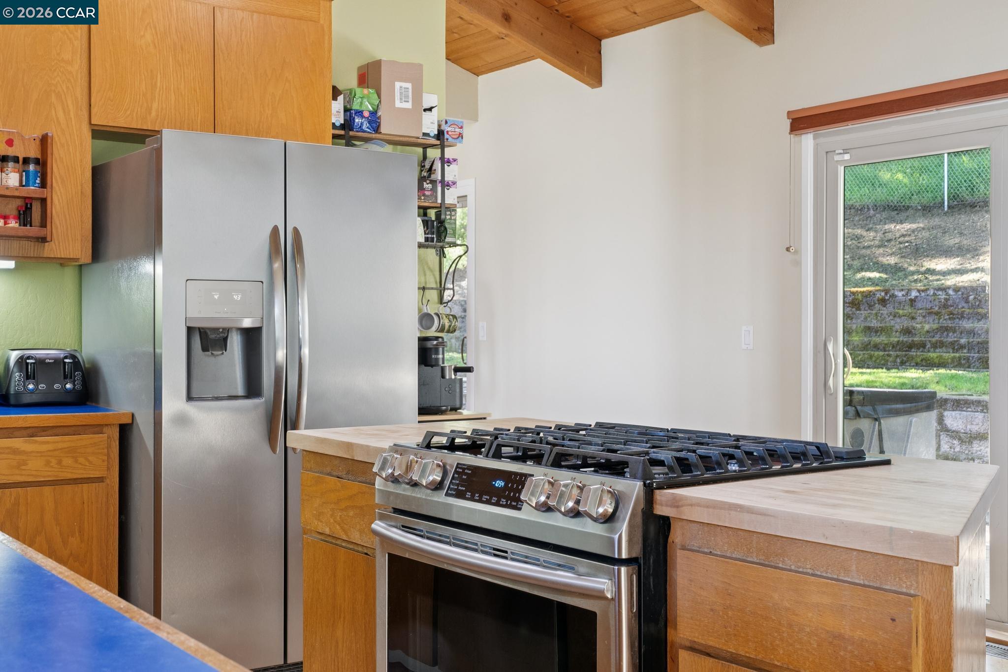 66 Bridge Road Novato, CA 94945 - Photo 14 of 51