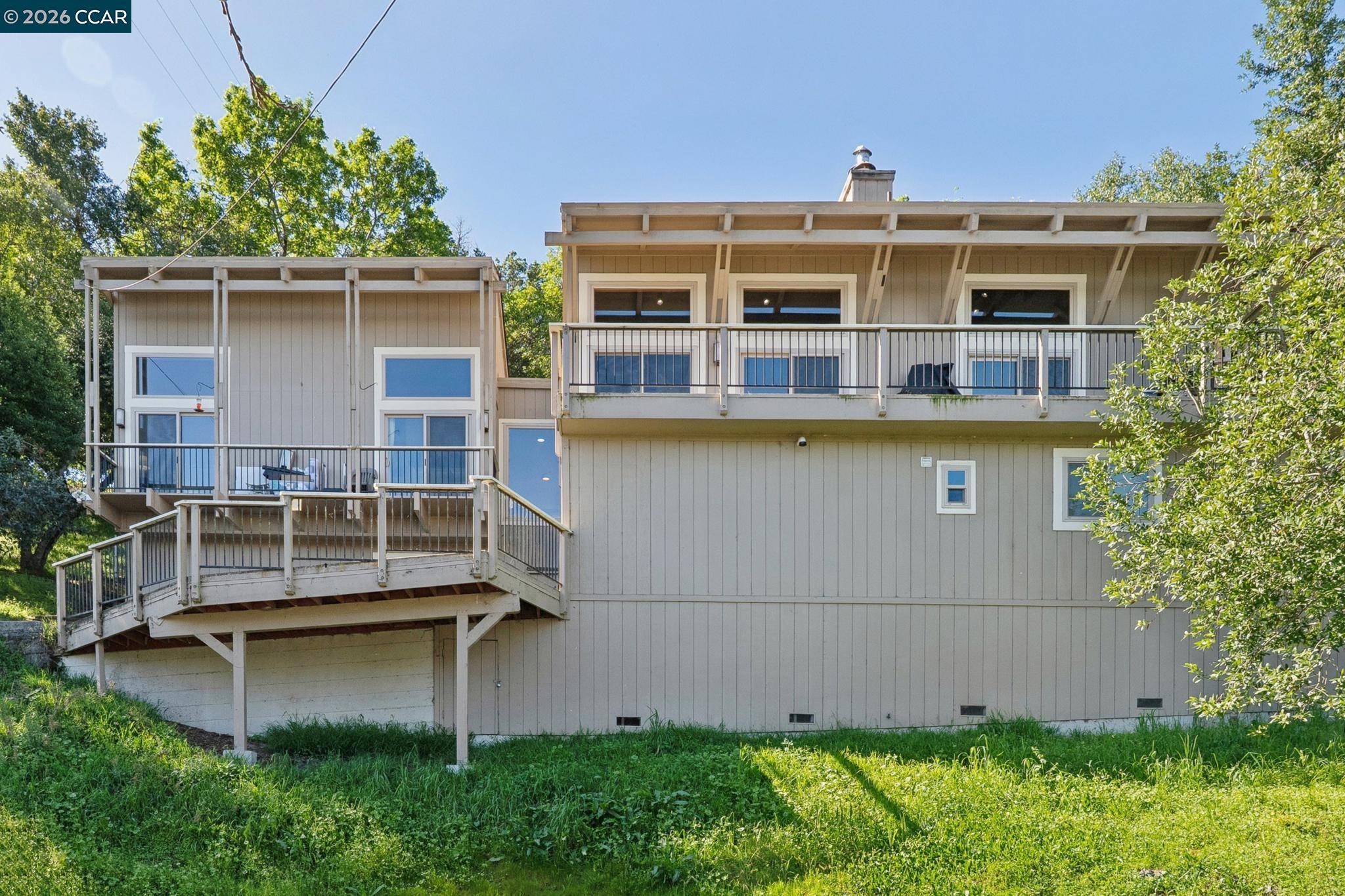 66 Bridge Road Novato, CA 94945 - Photo 2 of 51