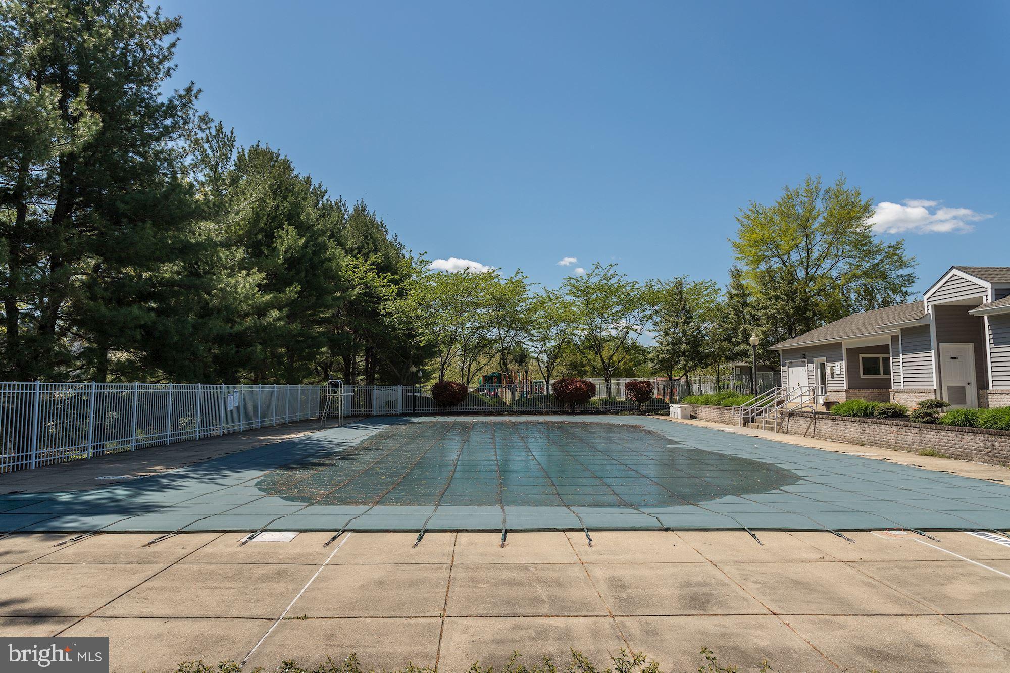 3 Hawk Rise Lane, Unit 103 Owings Mills, MD 21117 - Photo 38 of 41 Pool
