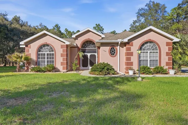 $565,000 | 1829 West Redding Street, Hernando, FL 34442