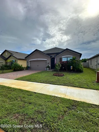 $2,400 | 939 Remington Green Drive Southeast, Palm Bay, FL 32909
