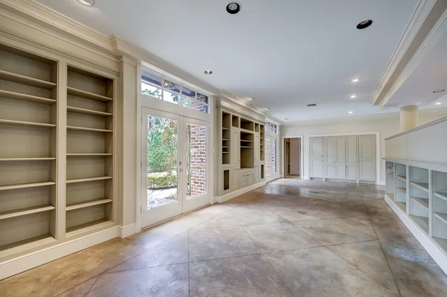 $6,995 | 3020 San Felipe Street, Houston, TX 77019