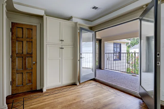 $6,995 | 3020 San Felipe Street, Houston, TX 77019