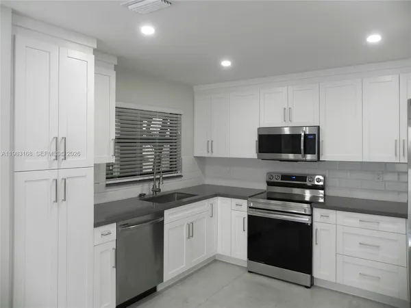 $3,800 | 13178 Southwest 91st Place, Unit 13178, Miami, FL 33176