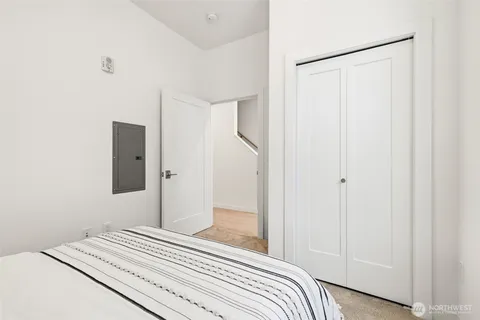 $800,000 | 1498 Northwest 75th Street, Seattle, WA 98117