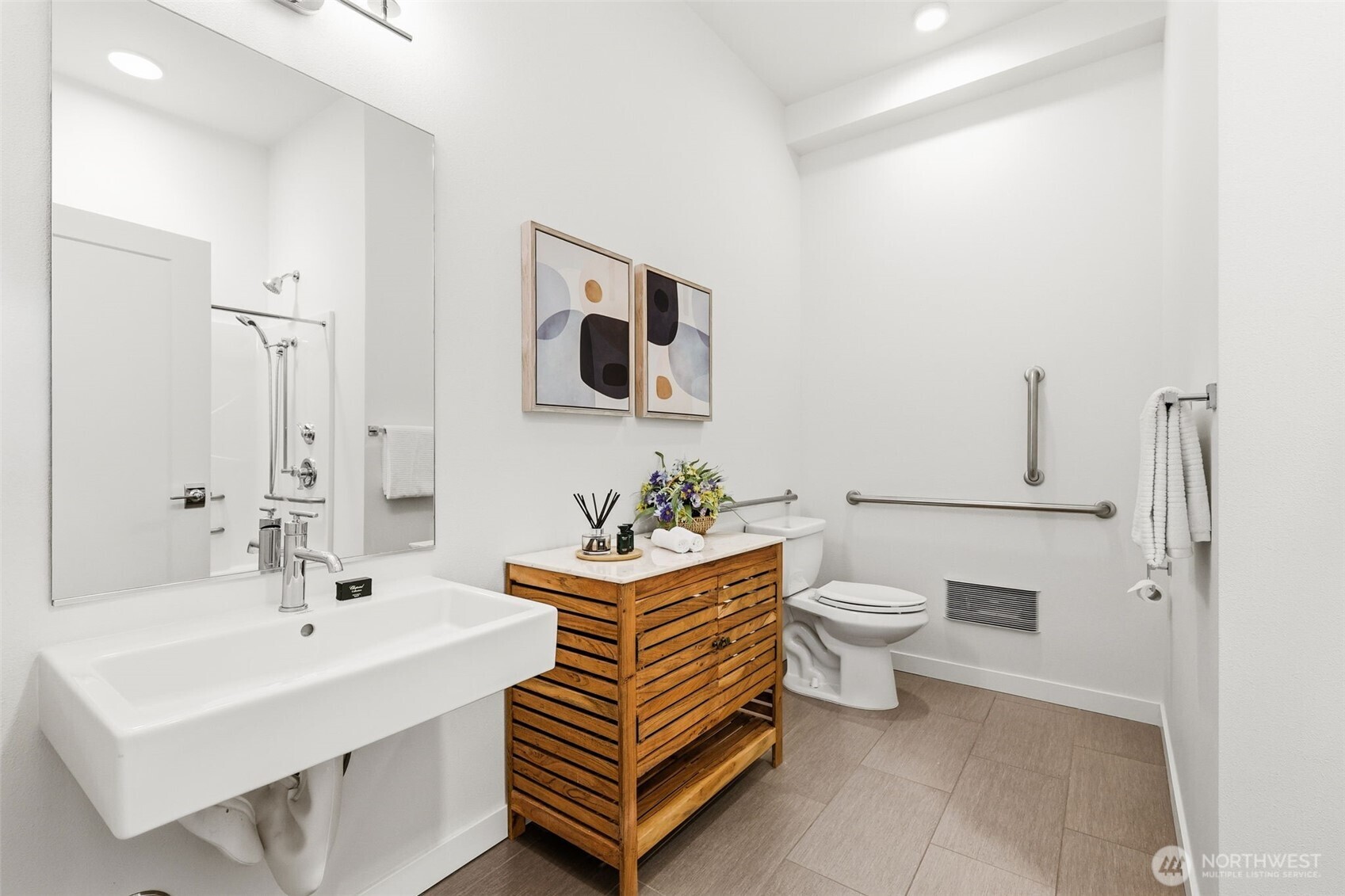 1498 Northwest 75th Street Seattle, WA 98117 - Photo 14 of 24
