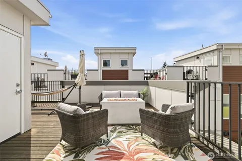 $800,000 | 1498 Northwest 75th Street, Seattle, WA 98117