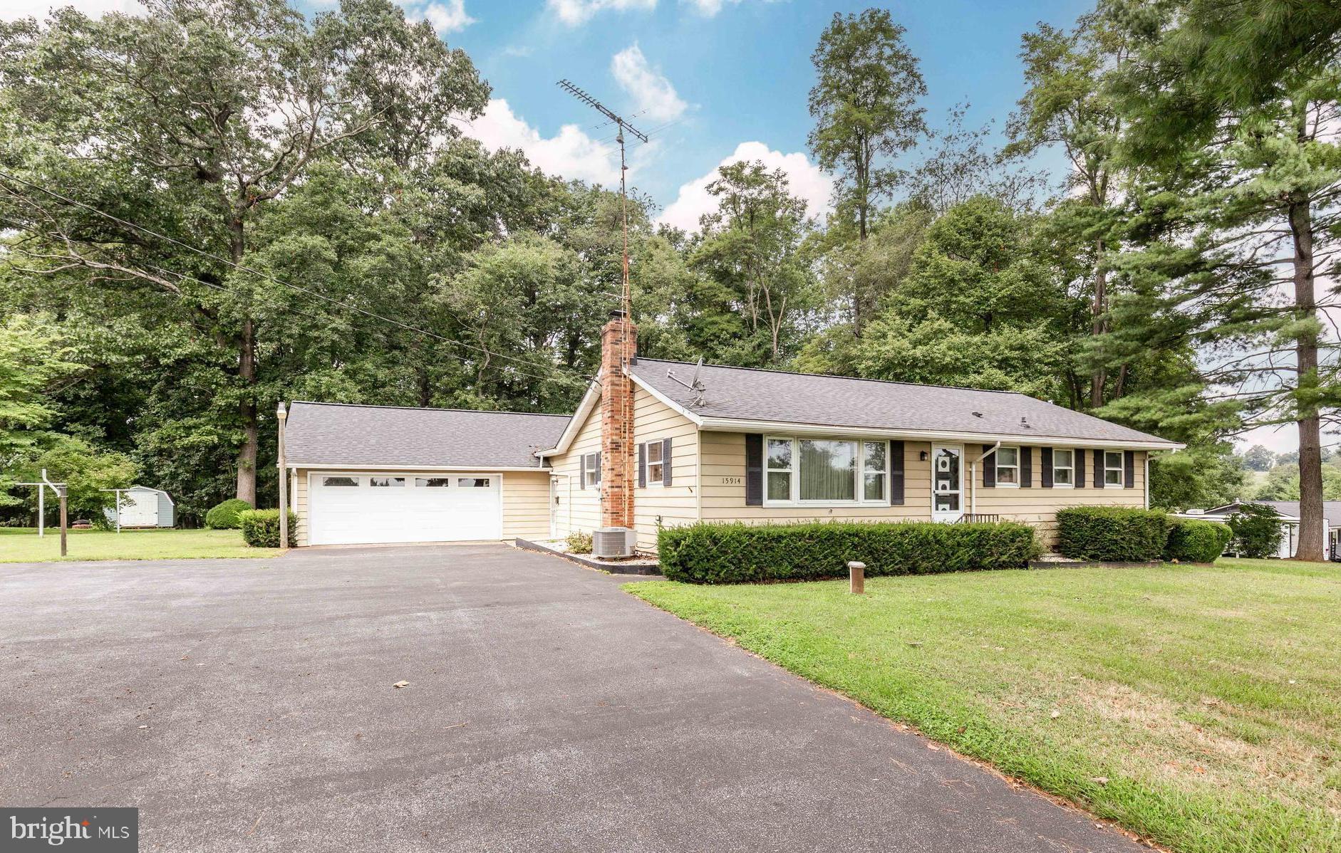 15914 Dark Hollow Road Upperco, MD 21155 - Photo 5 of 46 Newer Driveway