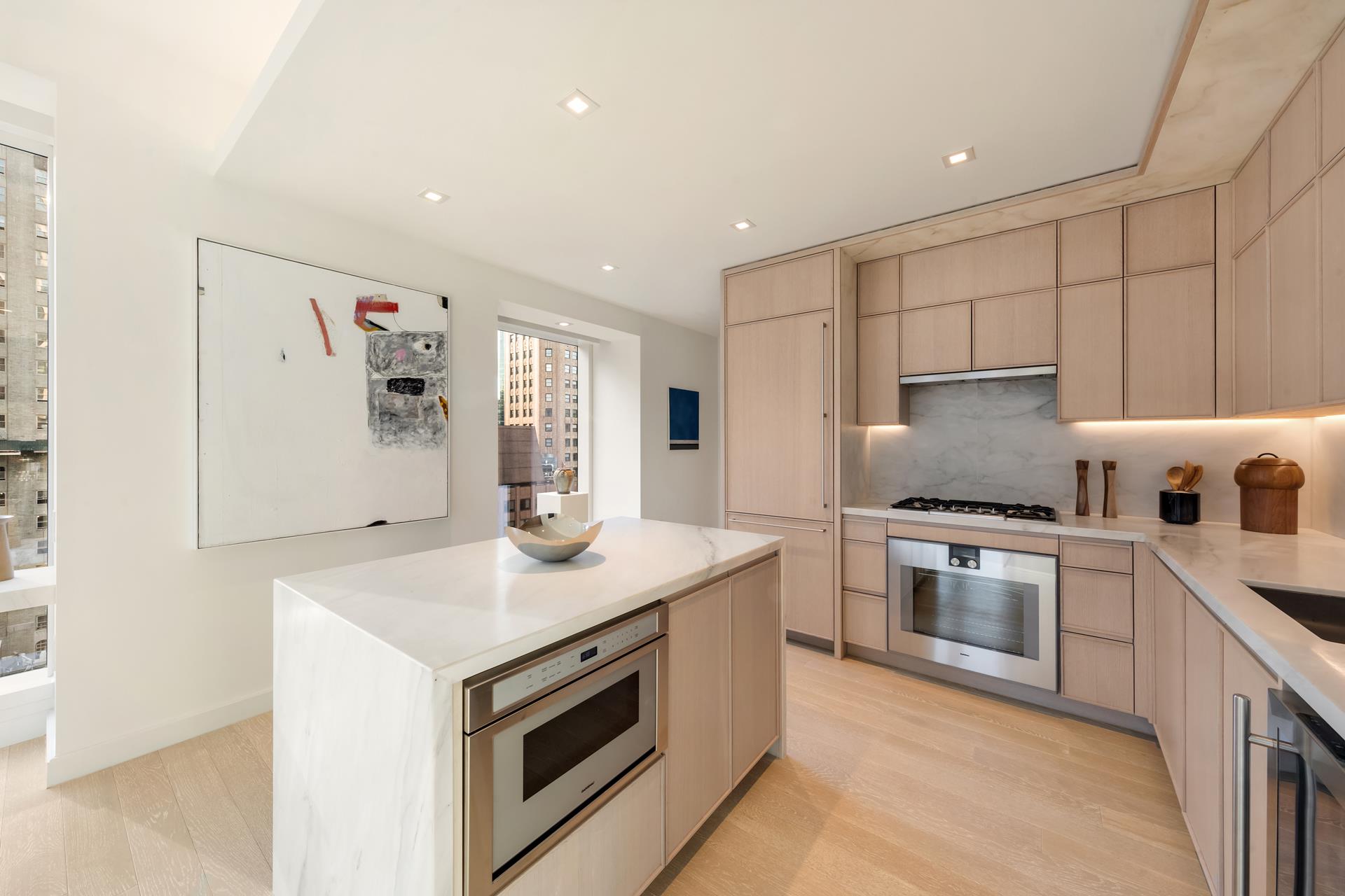 138 East 50th Street, Unit 28A Manhattan, NY 10022 - Photo 27 of 32