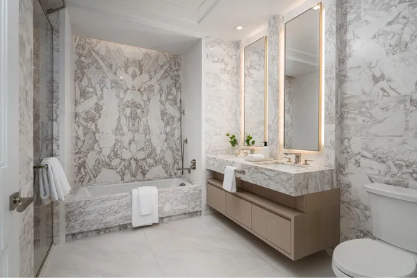 $1,995,000 | 138 East 50th Street, Unit 28A | Midtown East