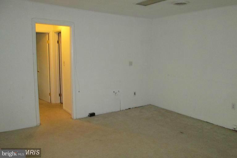 1703 Mountain Road Joppa, MD 21085 - Photo 14 of 20 3rd Bedroom