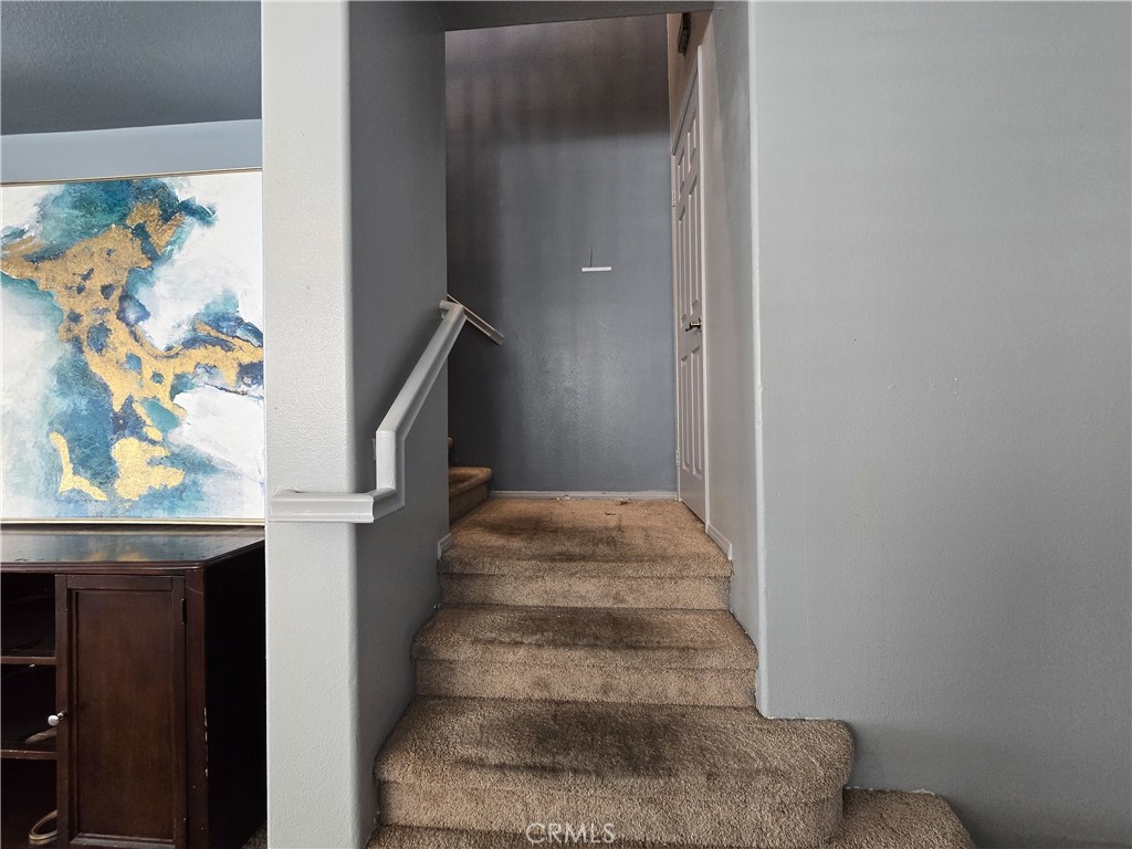 15587 Ripple Ridge Way Victorville, CA 92394 - Photo 12 of 32 Gallery Image 12