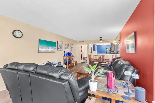 $174,000 | 5836 Coral Lake Drive, Unit 312, Margate, FL 33063