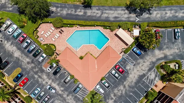 $174,000 | 5836 Coral Lake Drive, Unit 312, Margate, FL 33063