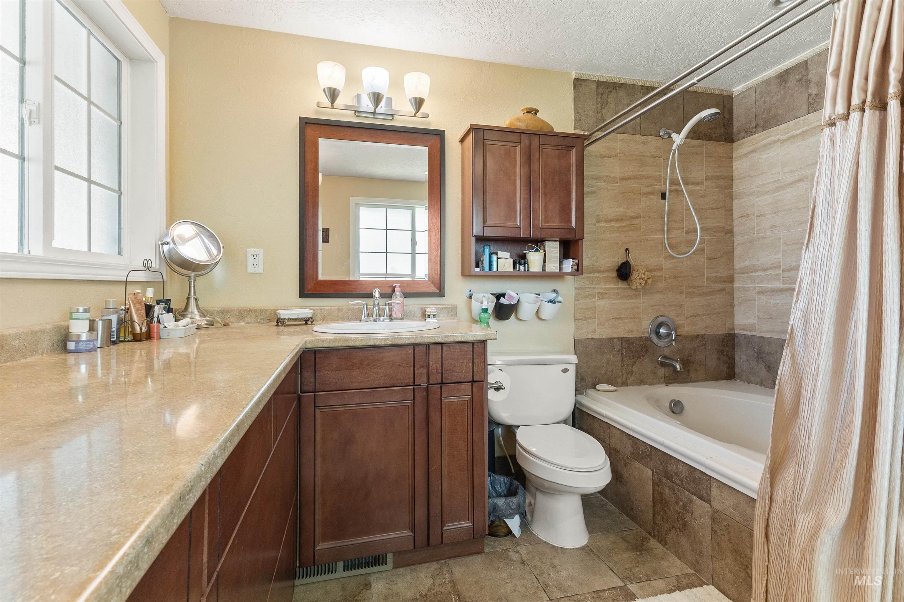 2425 North Redway Road Boise, ID 83704 - Photo 41 of 49