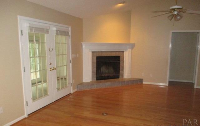4508 Hayes Road Milton, FL 32583 - Photo 5 of 11 Gallery Image 5