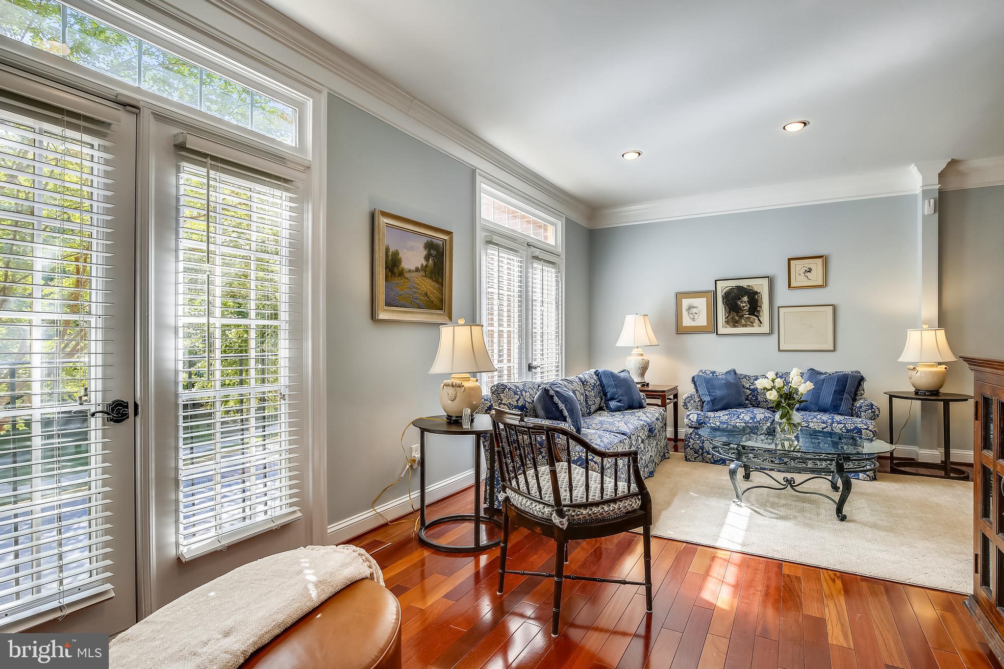 1346 Sundial Drive Reston, VA 20194 - Photo 16 of 39 Living room
