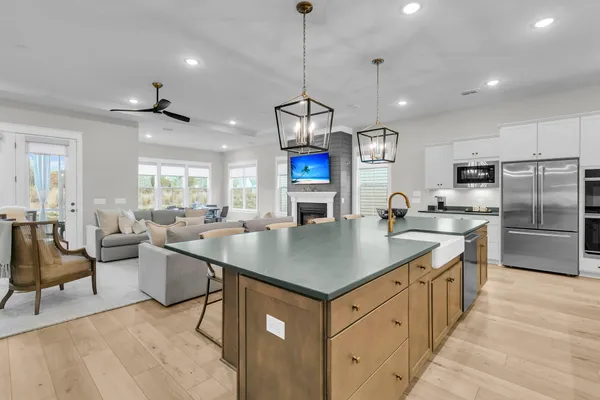 $735,000 | 677 Marsh Cv Circle, Summerville, SC 29486
