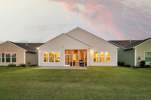 $735,000 | 677 Marsh Cv Circle, Summerville, SC 29486