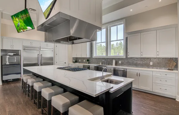 $735,000 | 677 Marsh Cv Circle, Summerville, SC 29486
