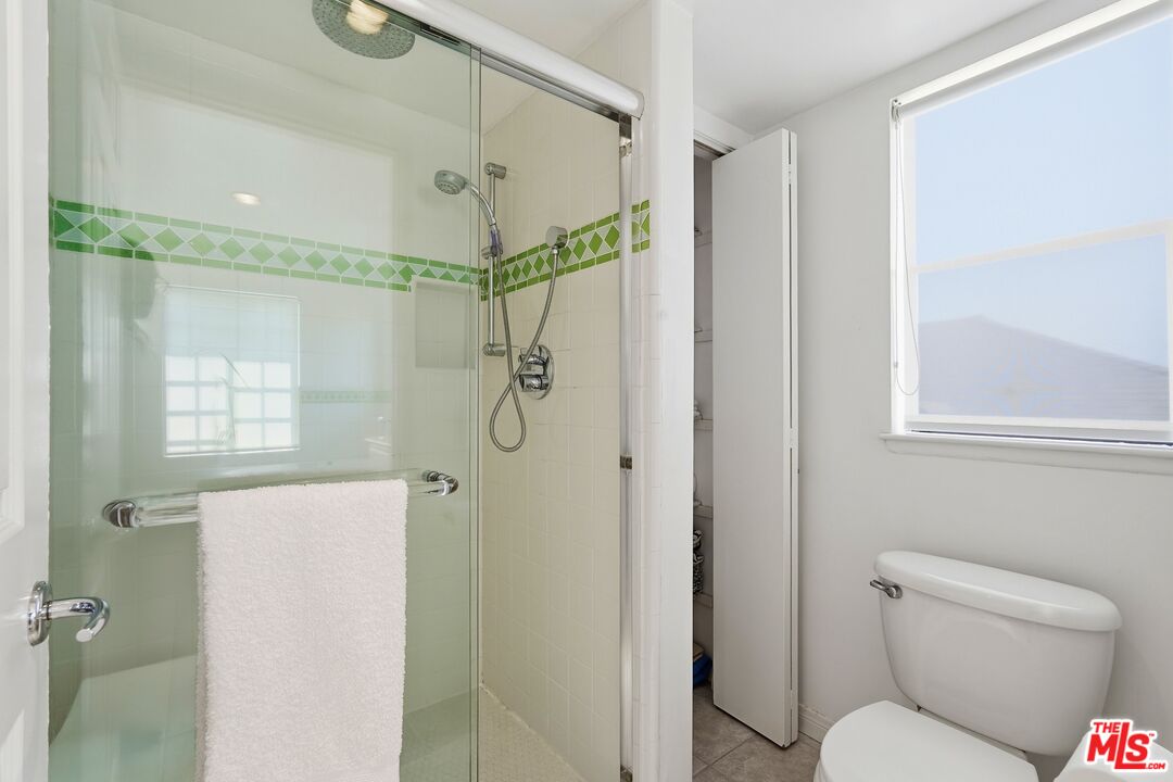 432 South Hamel Road, Unit 303 Los Angeles, CA 90048 - Photo 23 of 26