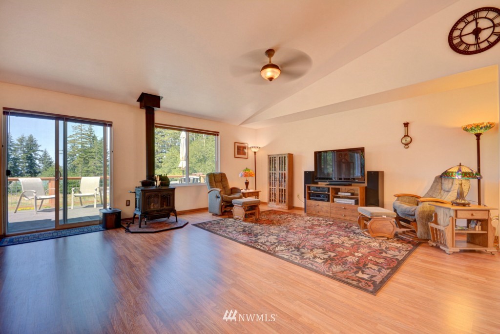 1185 Race Road Coupeville, WA 98239 - Photo 9 of 25 Gallery Image 9