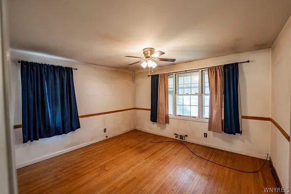 $249,900 | 241 Dexter Terrace, Tonawanda, NY 14150