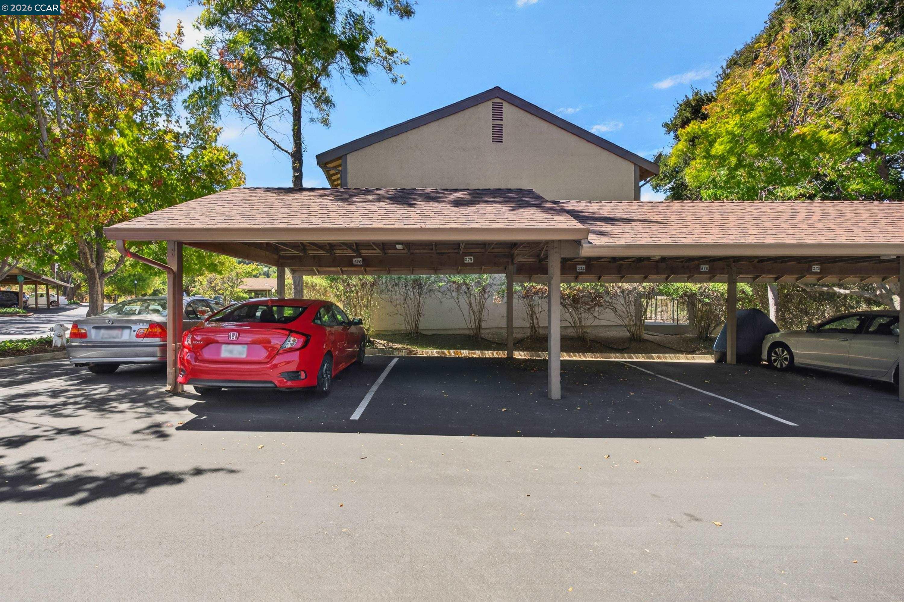 5318 Ridgeview Circle, Unit 5 El Sobrante, CA 94803 - Photo 36 of 47 Gallery Image 36