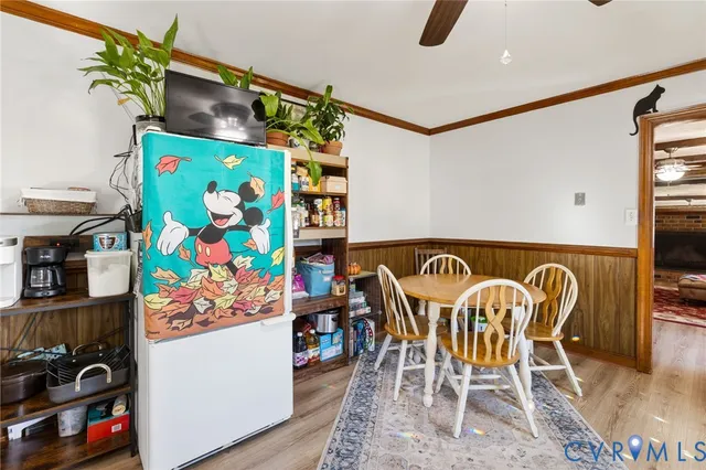 a table and chairs in a kitchen