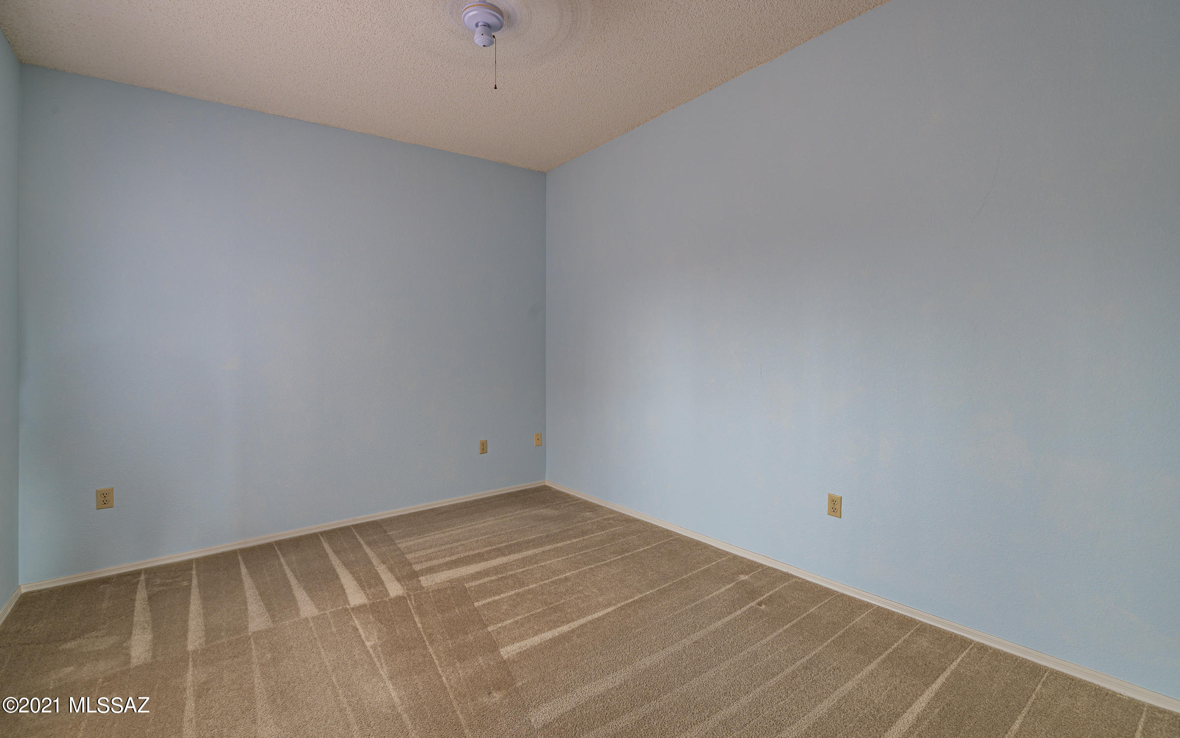 1750 West Camino Urbano Green Valley, AZ 85622 - Photo 22 of 34