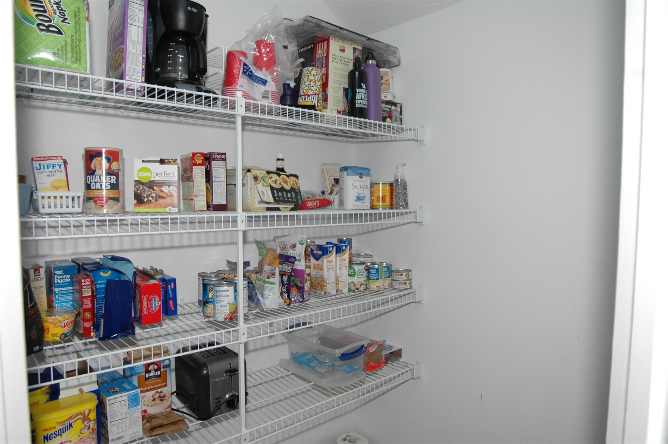 974 South Ridge Trail Clarksville, TN 37043 - Photo 11 of 30 Large walk in pantry