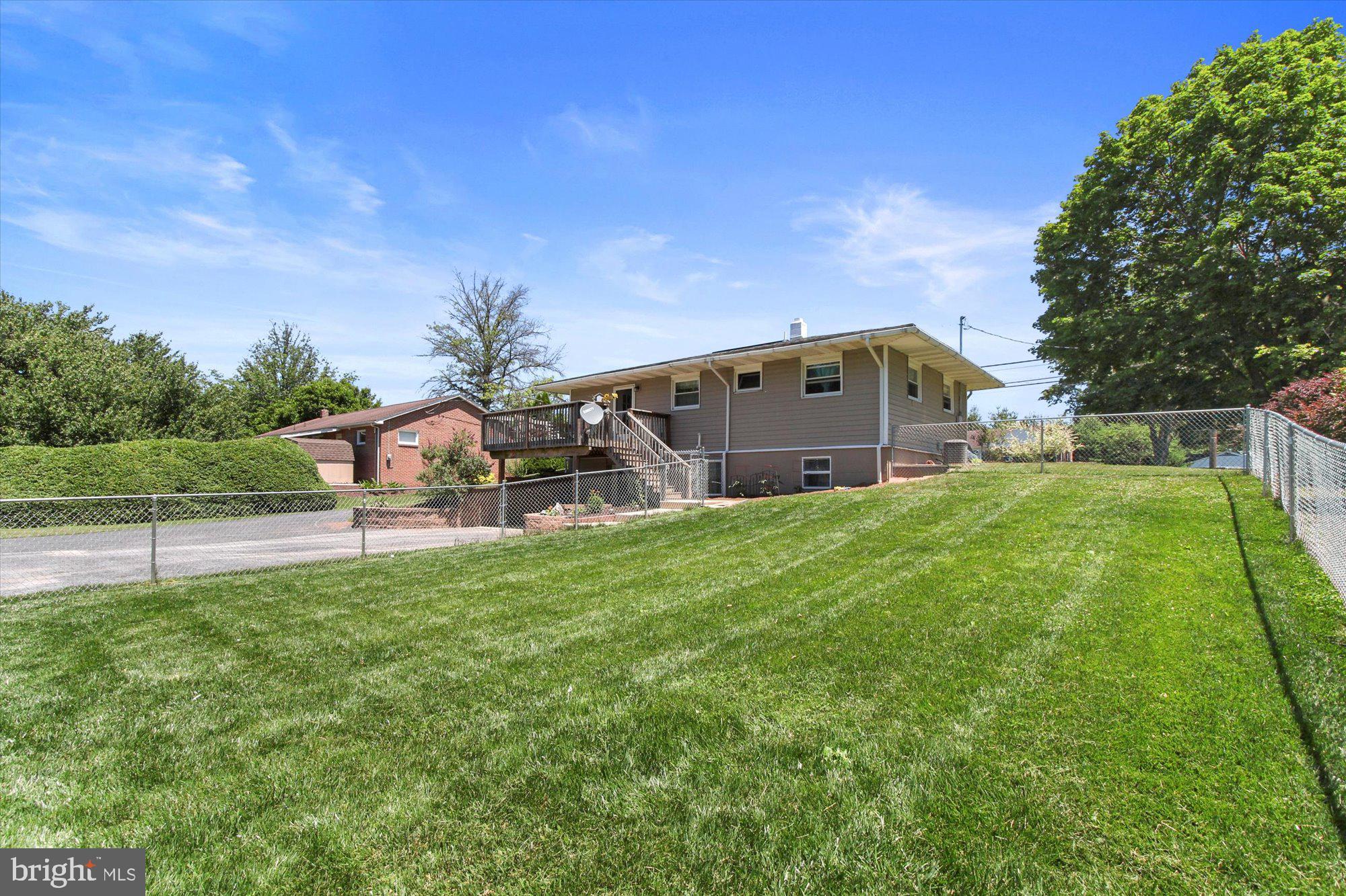 2325 Loucks Road York, PA 17408 - Photo 21 of 27 Gallery Image 21
