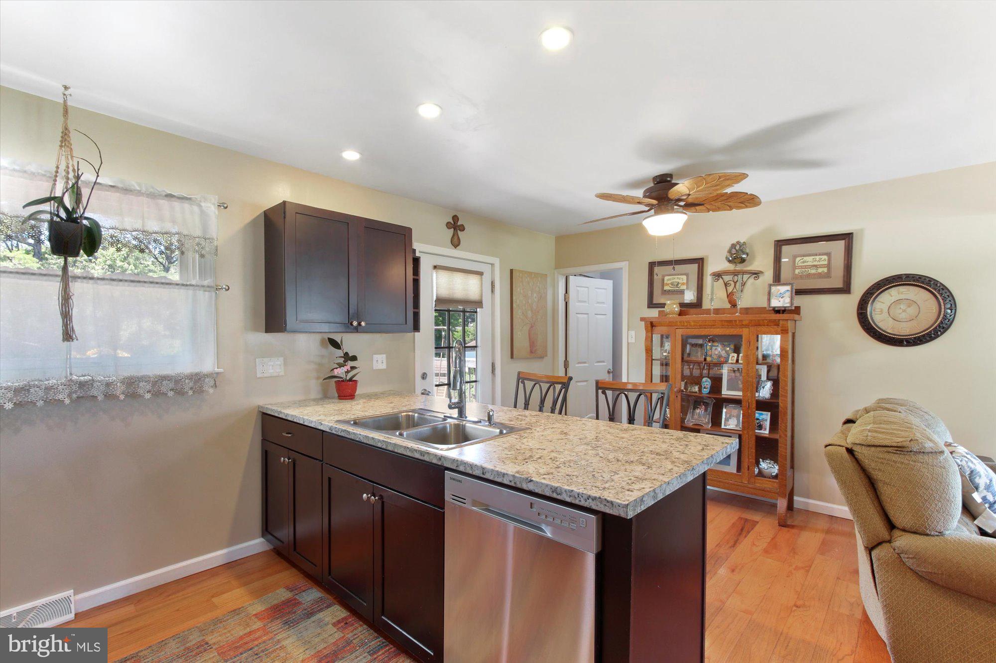 2325 Loucks Road York, PA 17408 - Photo 6 of 27 Gallery Image 6