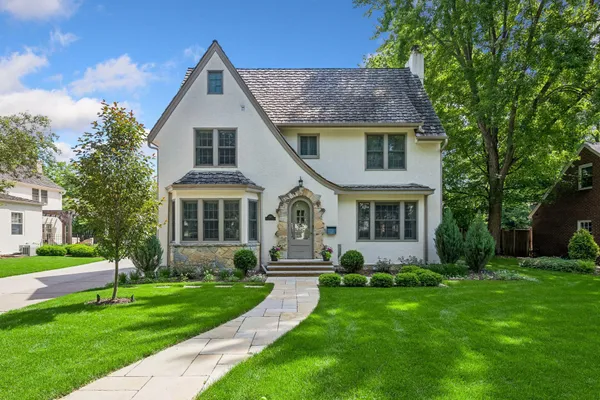$1,695,000 | 4517 Wooddale Avenue, Edina, MN 55424