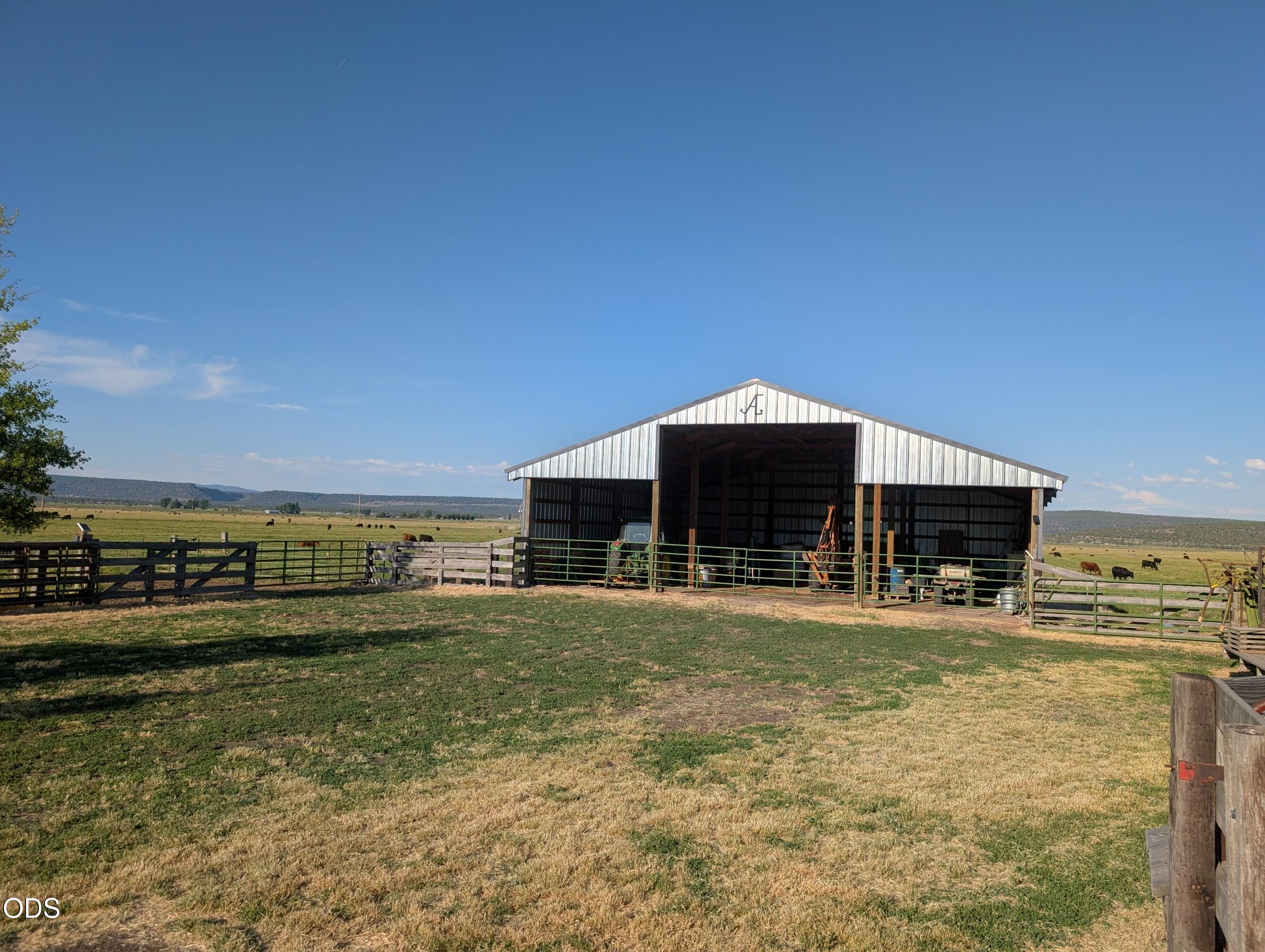 15655 West Langell Valley Road Bonanza, OR 97623 - Photo 38 of 53